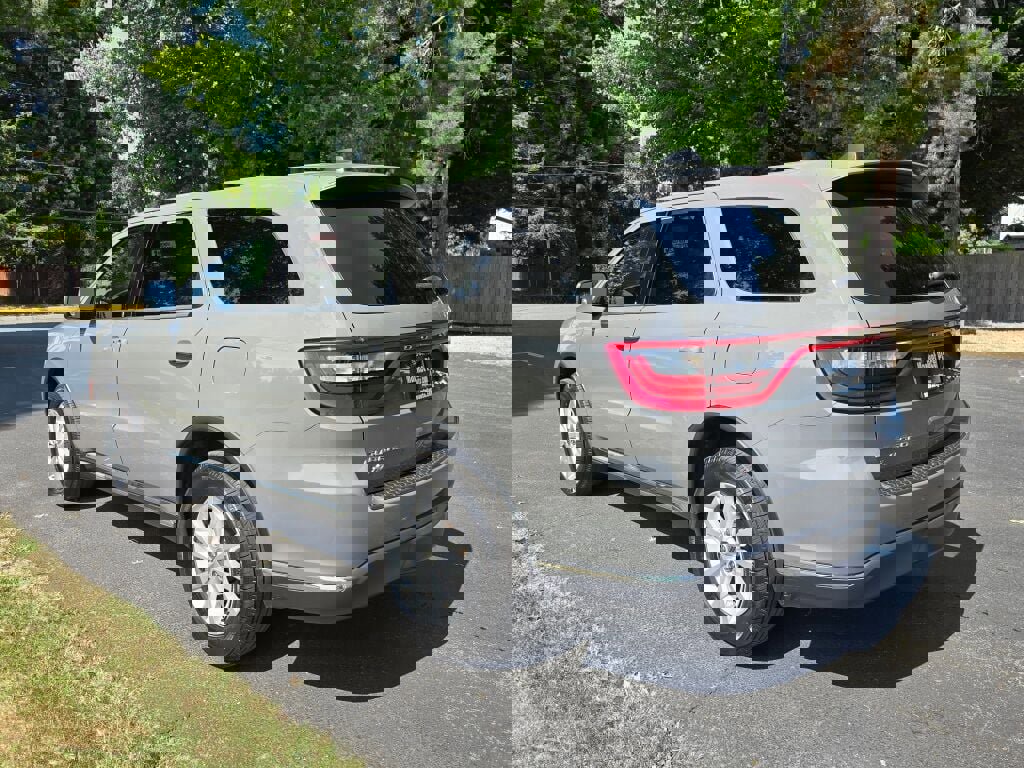 Used 2021 Dodge Durango SXT w/ Trailer Tow Group IV image 4