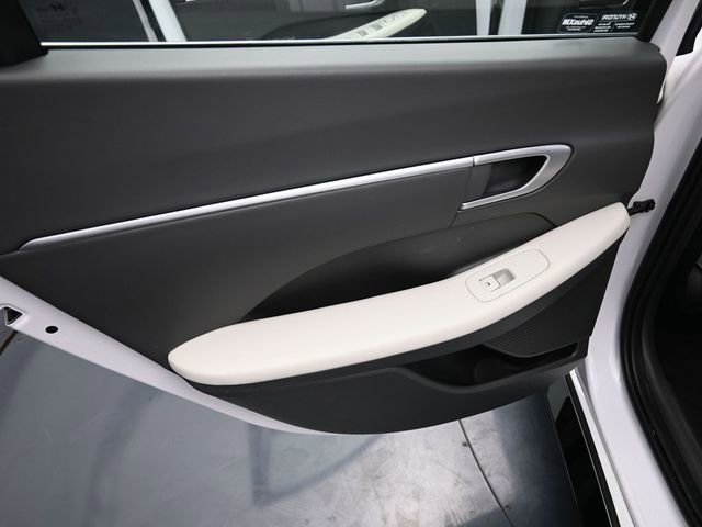 Used 2025 Hyundai Sonata SEL FWD image 38