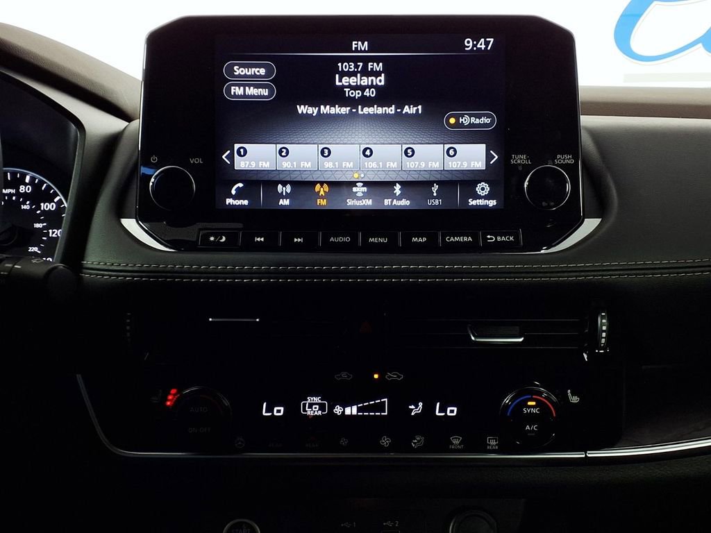 Used 2021 Nissan Rogue SL w/ Premium Package image 23