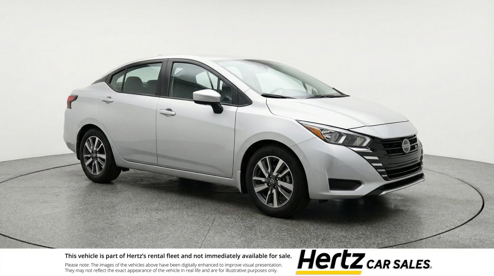 Used 2025 Nissan Versa SV image 1