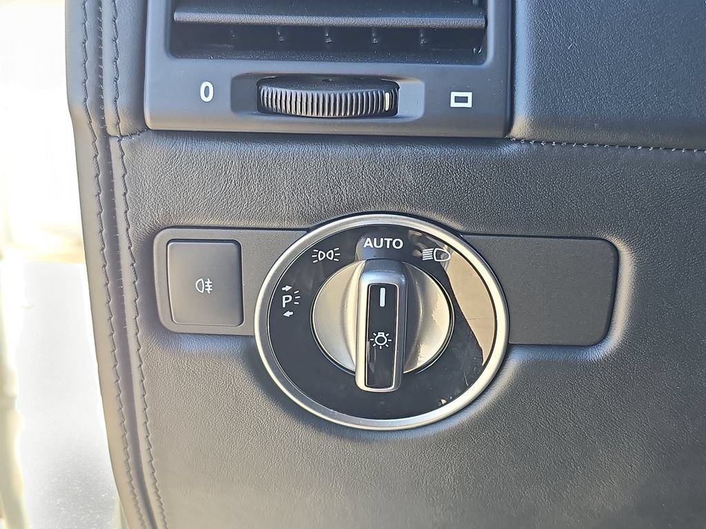 Used 2018 Mercedes-Benz G 65 AMG 4MATIC image 28