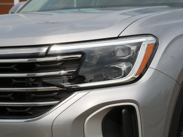 Certified 2026 Volkswagen Atlas SE AWD/4WD image 10
