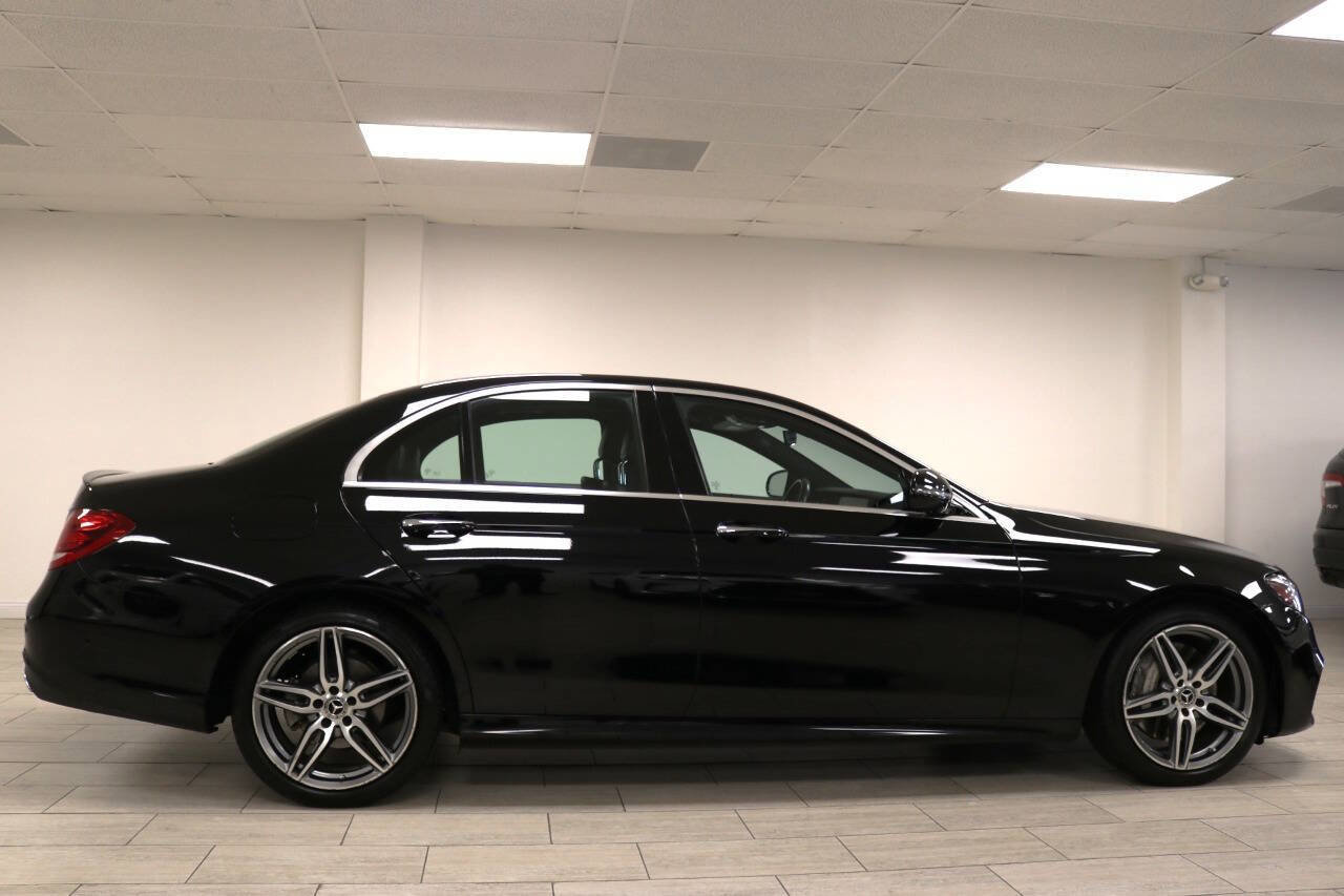 Used 2020 Mercedes-Benz E 350 Sedan image 10