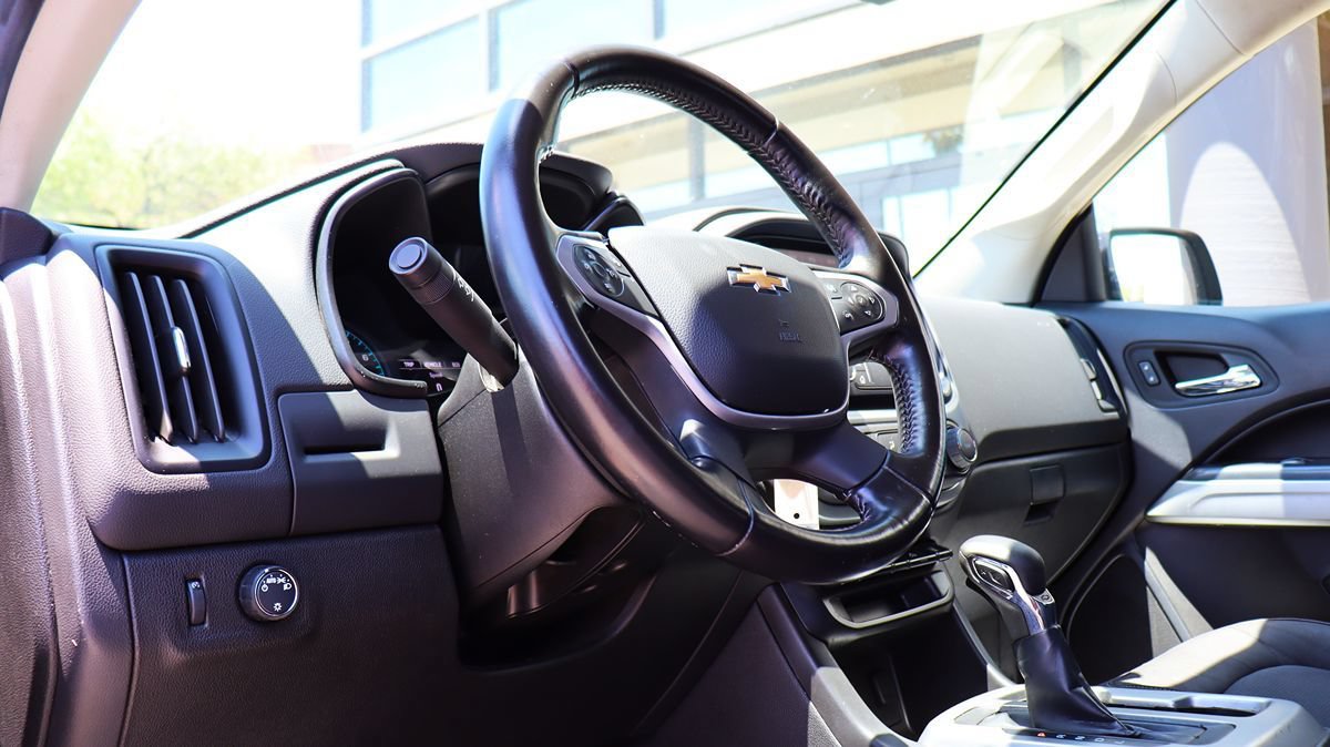 Used 2022 Chevrolet Colorado LT w/ Fleet Safety Package RWD image 33