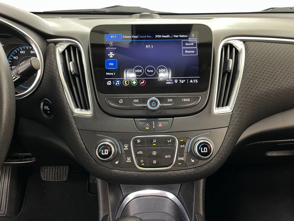 Certified 2021 Chevrolet Malibu LT FWD image 24