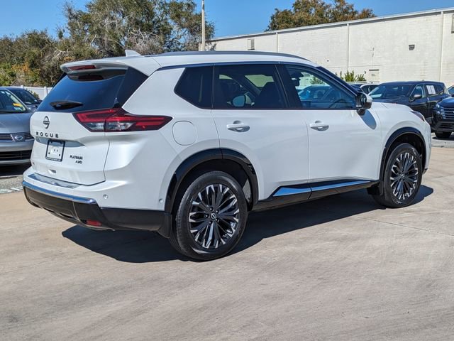 Used 2024 Nissan Rogue Platinum w/ Platinum Premium Package image 6
