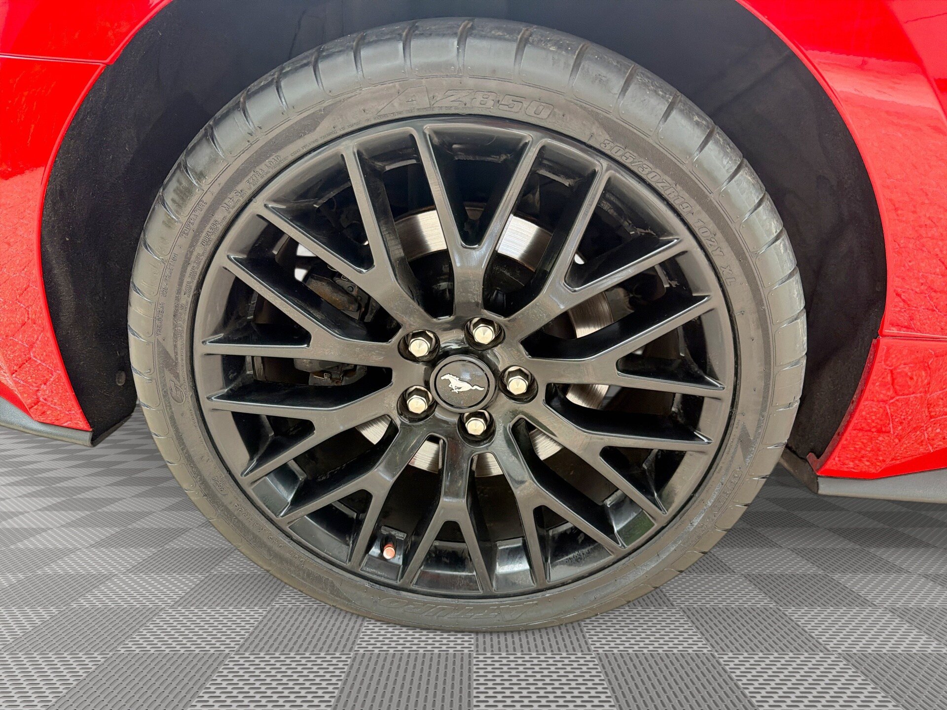 Used 2022 Ford Mustang GT Premium w/ GT Performance Package RWD image 29