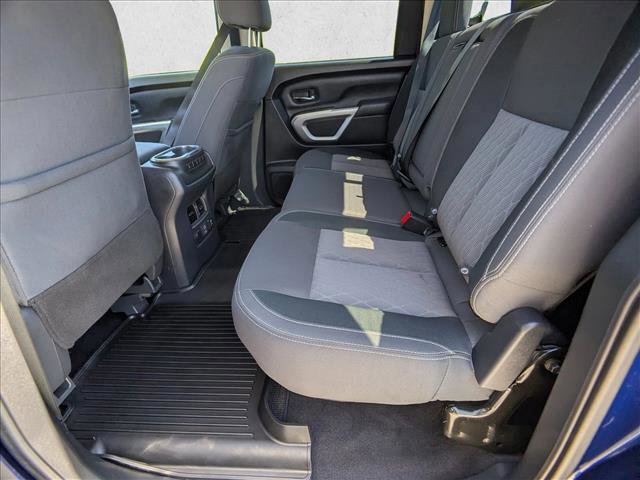 Used 2024 Nissan Titan SV w/ SV Convenience Package AWD/4WD image 17