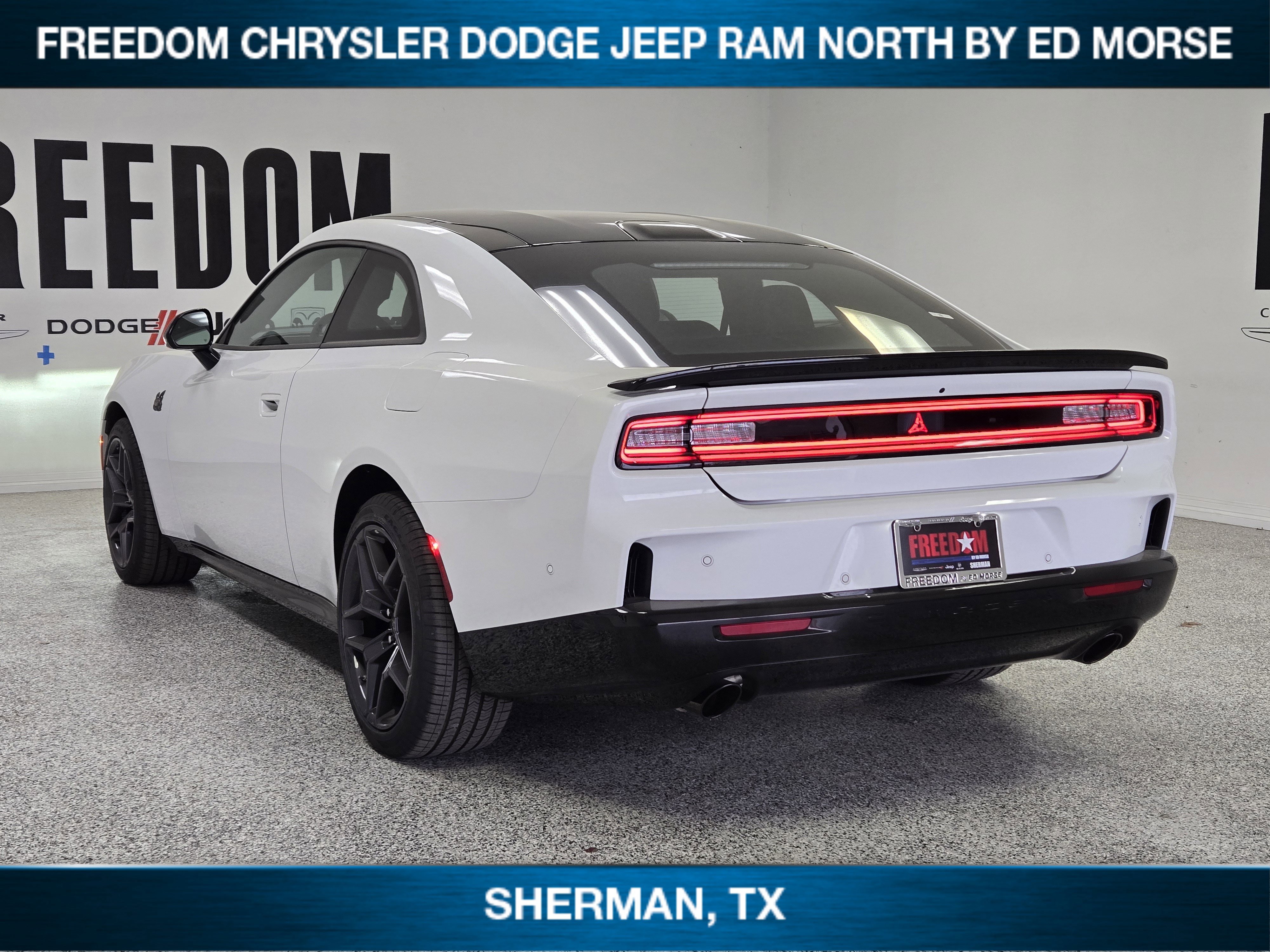 New 2026 Dodge Charger Scat Pack w/ Blacktop Package image 4