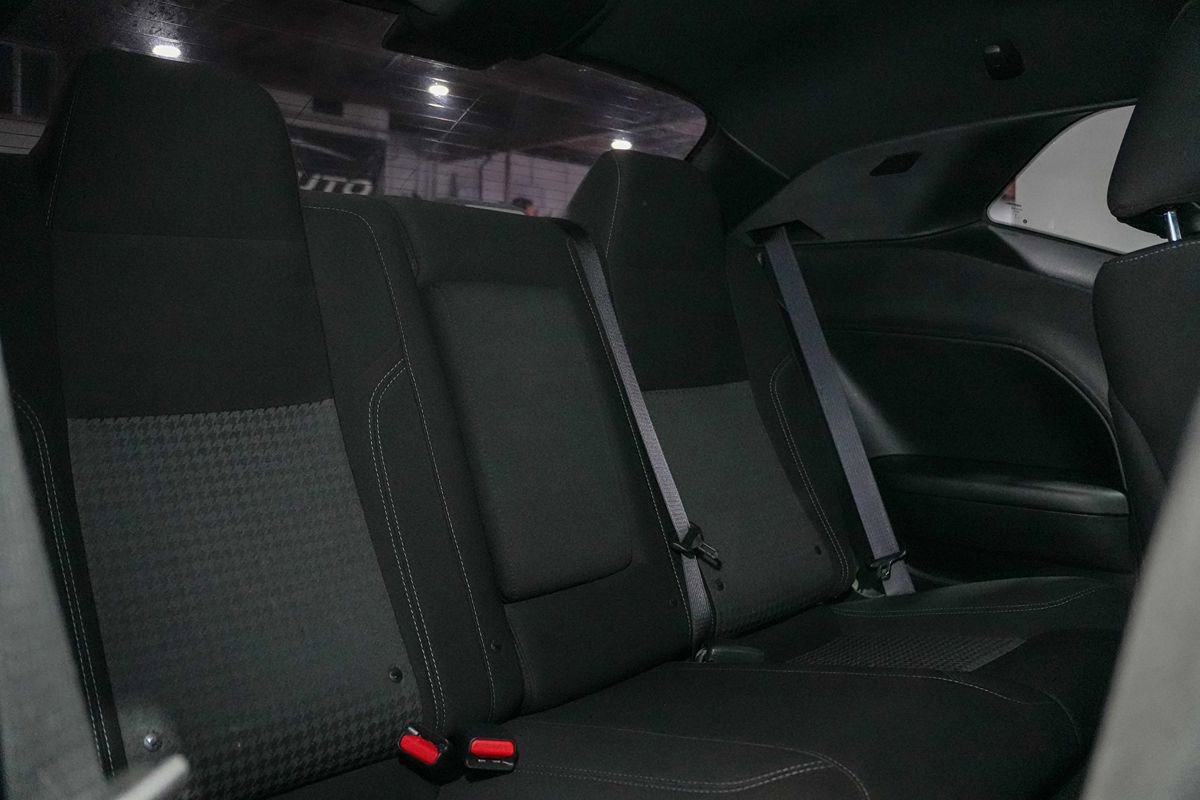 Used 2020 Dodge Challenger SXT w/ Driver Convenience Group RWD image 22