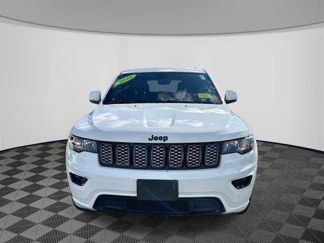 Certified 2022 Jeep Grand Cherokee Laredo X image 2