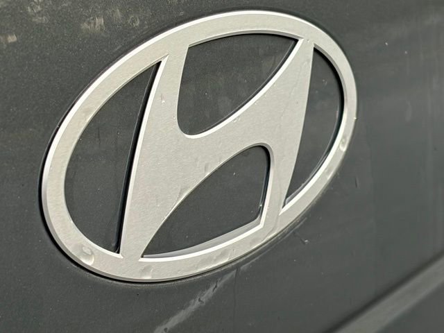 Used 2025 Hyundai Santa Fe SEL image 15