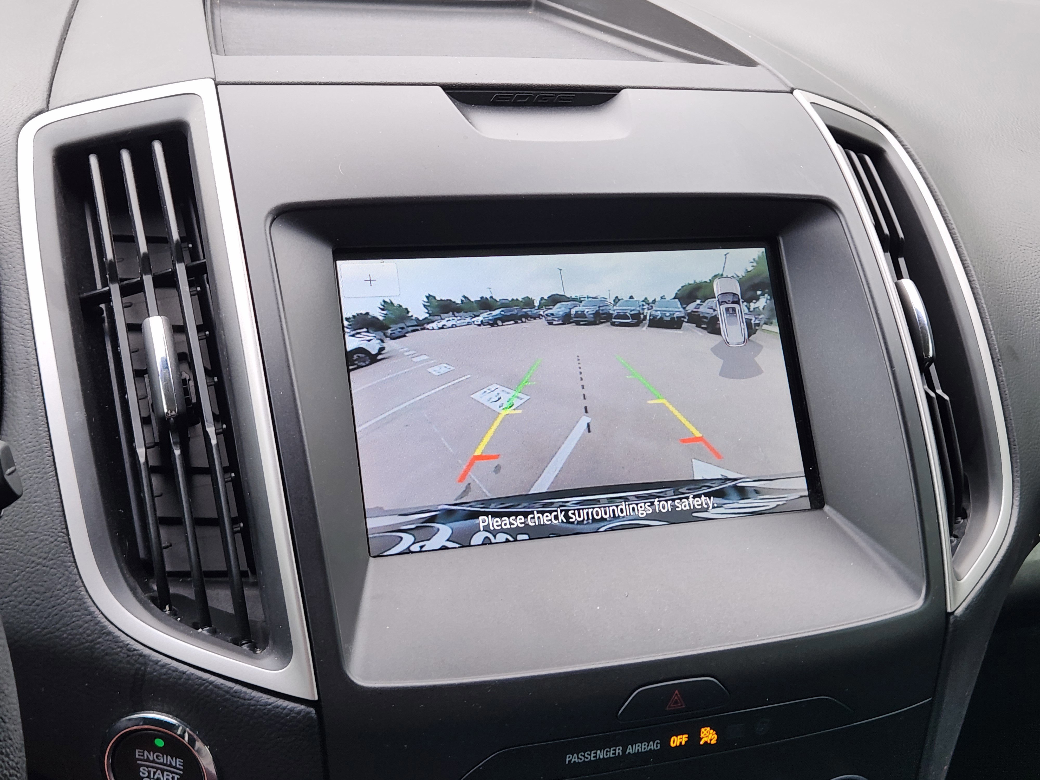 Used 2020 Ford Edge SEL w/ Convenience Package FWD image 11