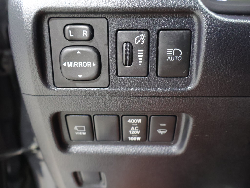 Used 2024 Toyota 4Runner Limited AWD/4WD image 30