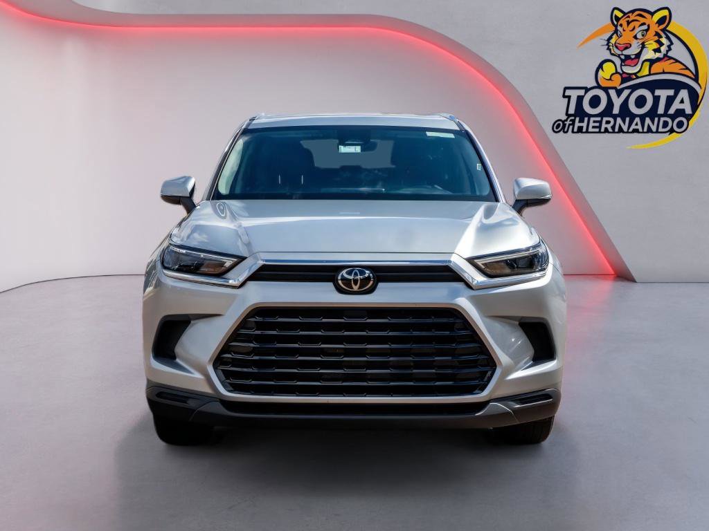 Used 2025 Toyota Grand Highlander FWD image 2