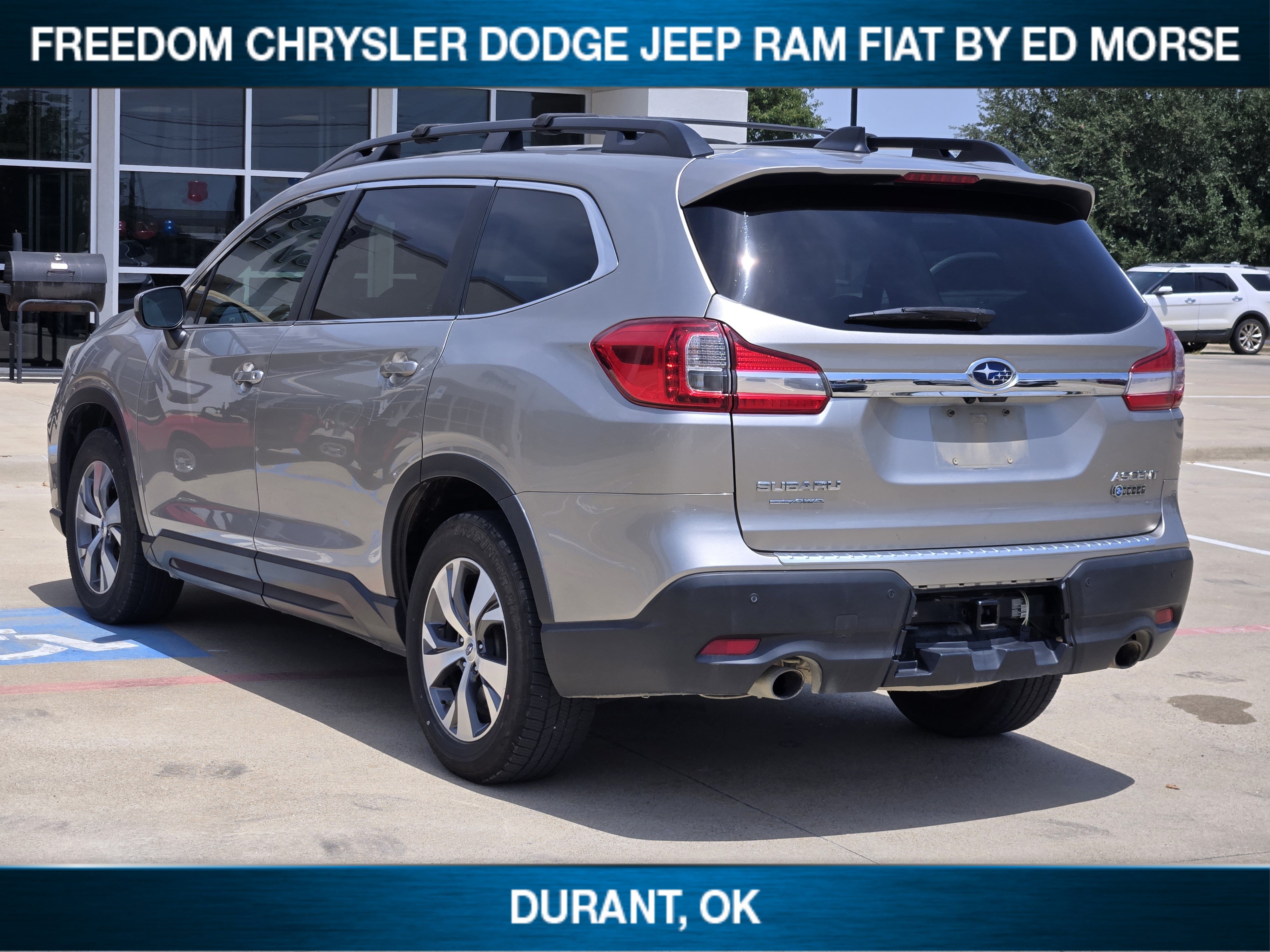 Used 2019 Subaru Ascent Premium w/ Popular Package #3 AWD/4WD image 4