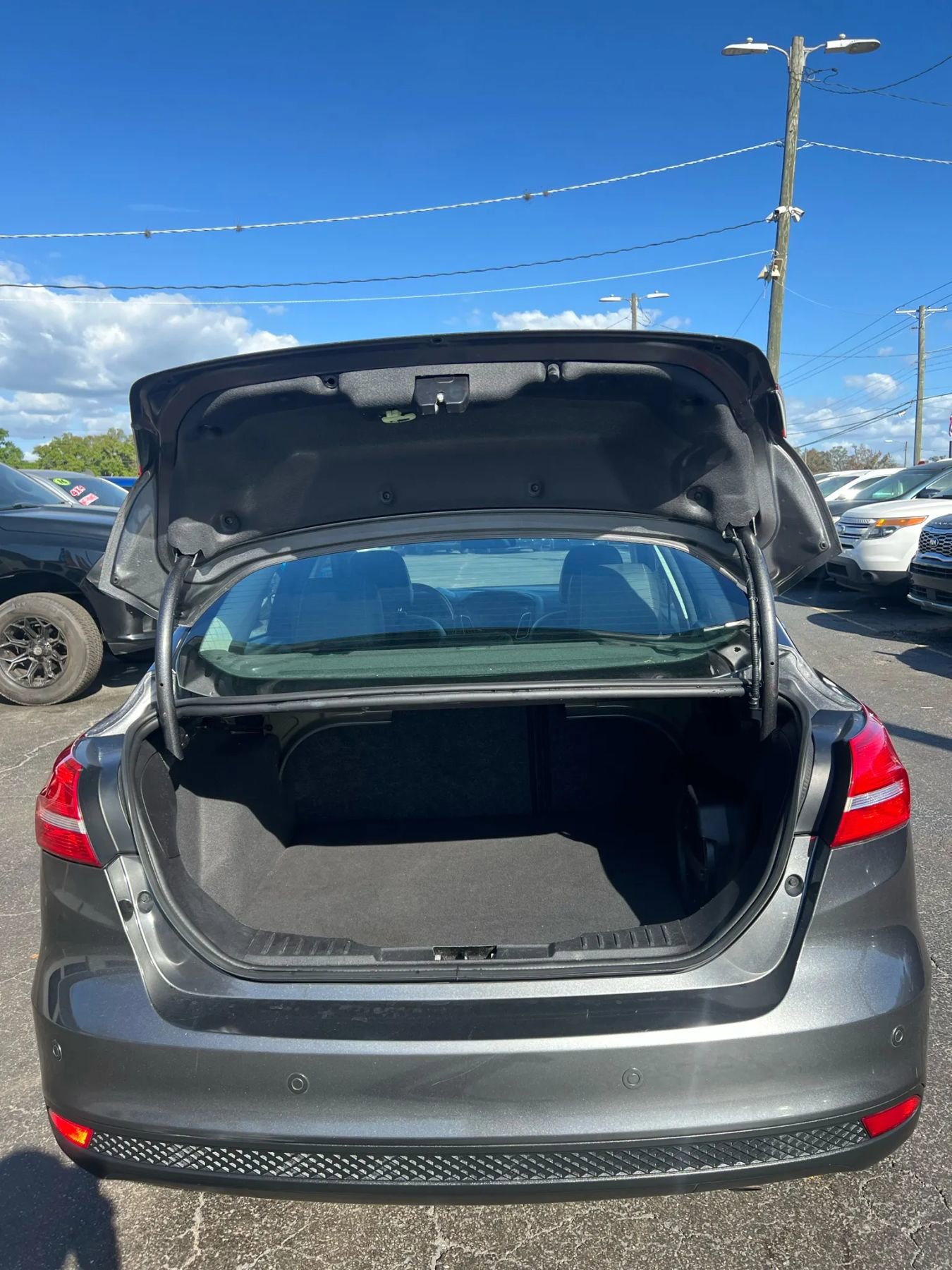 Used 2015 Ford Focus Titanium image 19