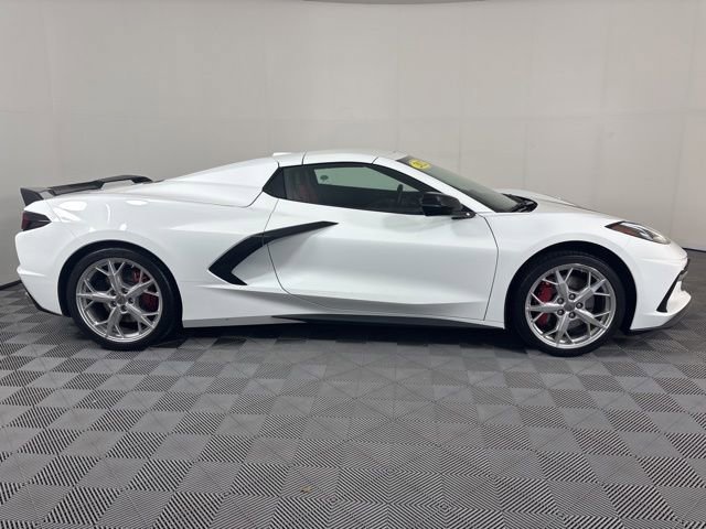 Used 2022 Chevrolet Corvette Stingray Premium Conv w/ Z51 Performance Package RWD image 49
