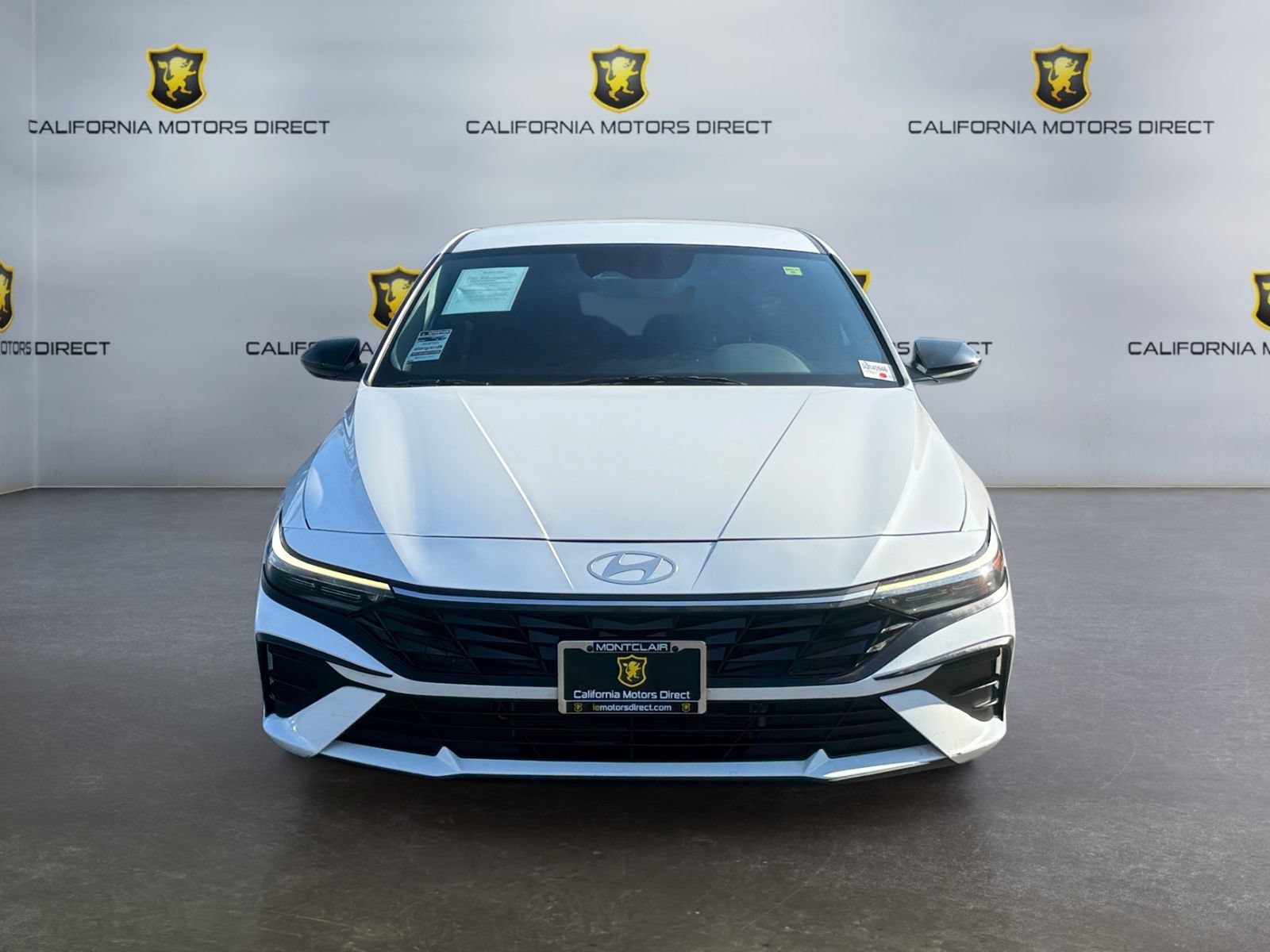 Used 2025 Hyundai Elantra SEL FWD image 8