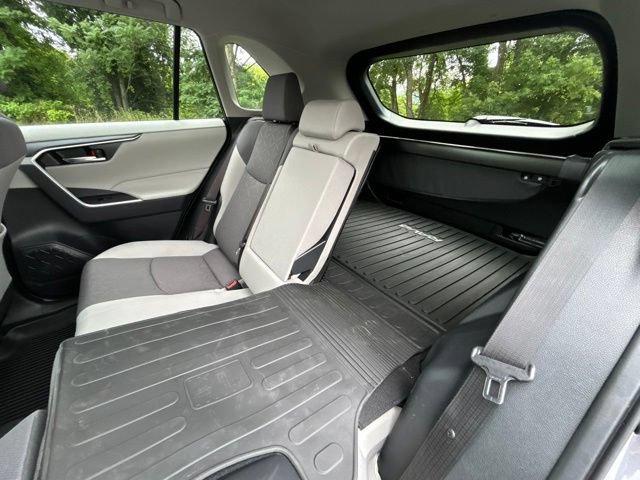 Certified 2025 Toyota RAV4 XLE AWD/4WD image 28
