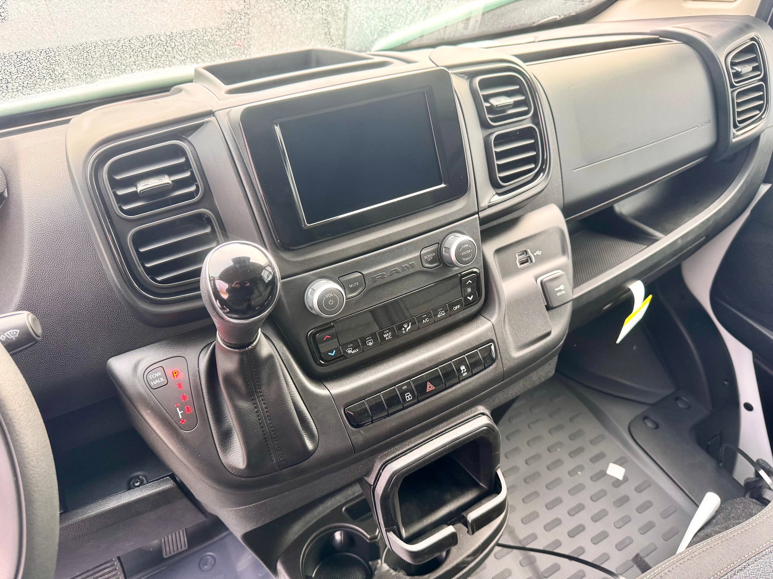 New 2026 RAM ProMaster 1500 w/ Convenience Group image 10