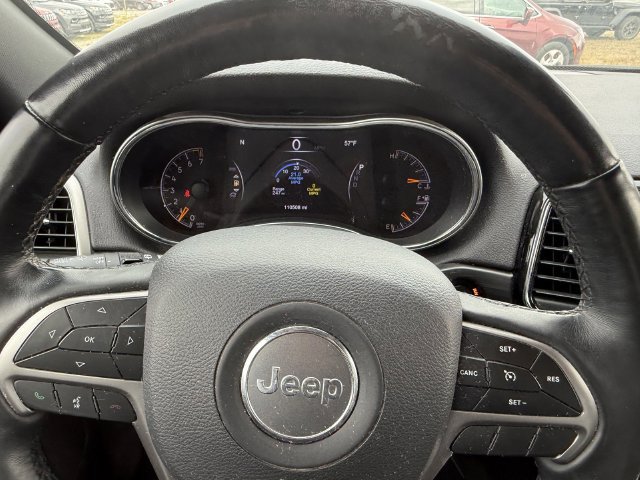 Used 2019 Jeep Grand Cherokee Altitude AWD/4WD image 18
