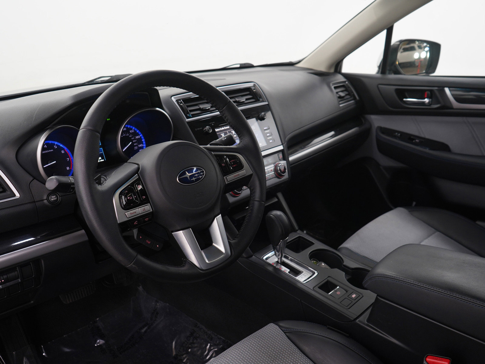 Used 2017 Subaru Legacy 2.5i Sport w/ Popular Package #2A image 22