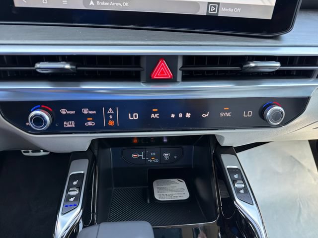 New 2026 Kia Sorento SX AWD/4WD image 14