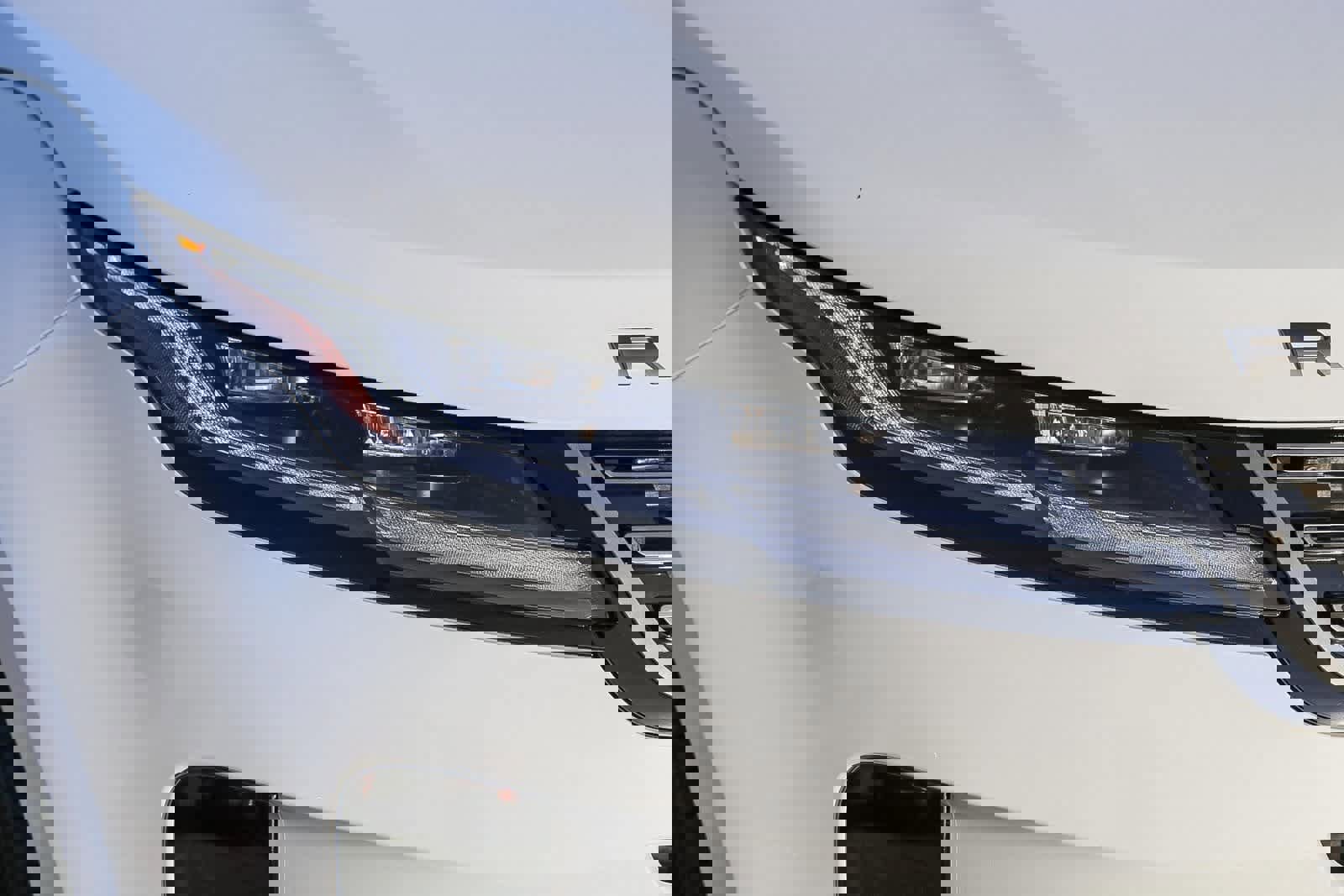 New 2026 Land Rover Range Rover Evoque S image 4