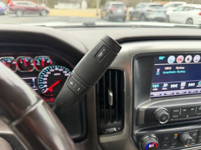 Used 2018 Chevrolet Silverado 1500 LT w/ LT Eassist Package image 22