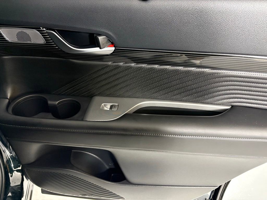 Used 2025 Hyundai Palisade Calligraphy image 15