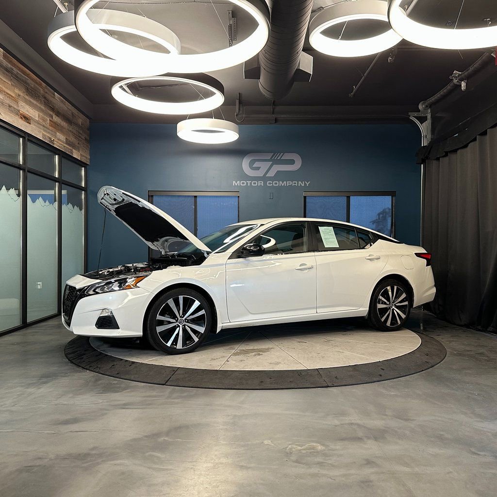Used 2022 Nissan Altima 2.5 SR AWD/4WD image 23