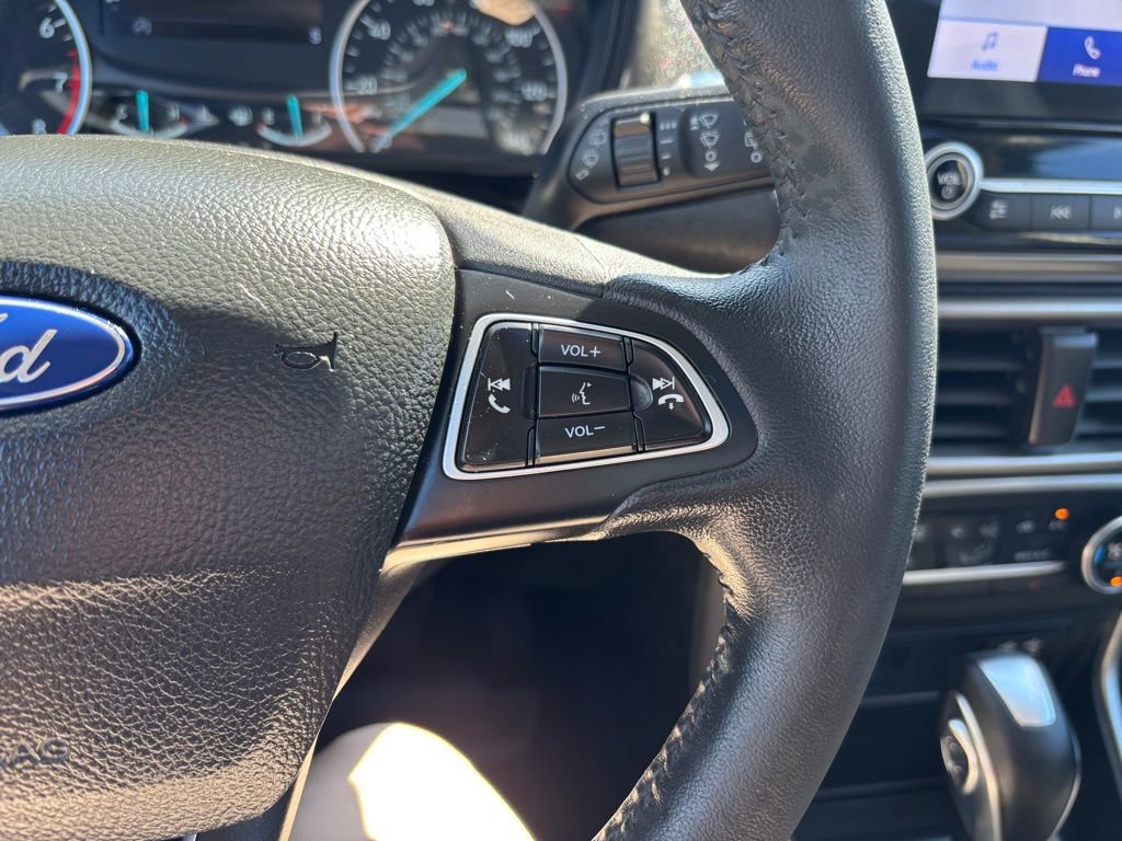 Used 2020 Ford EcoSport SE image 28