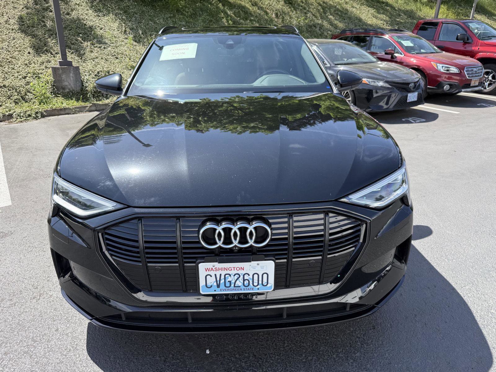 Used 2022 Audi e-tron Premium AWD/4WD image 8