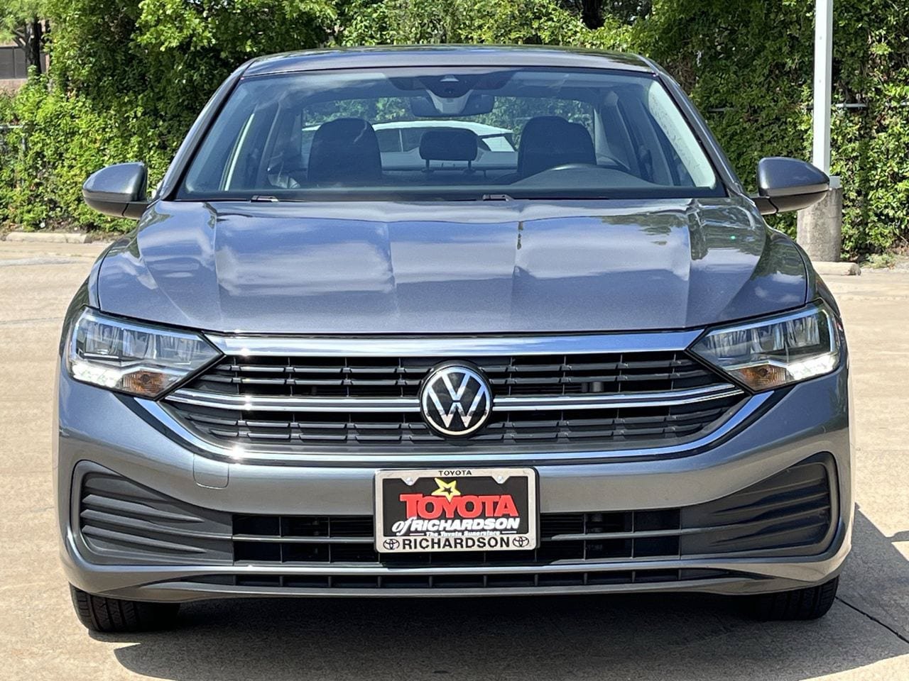 Used 2024 Volkswagen Jetta SE FWD image 7