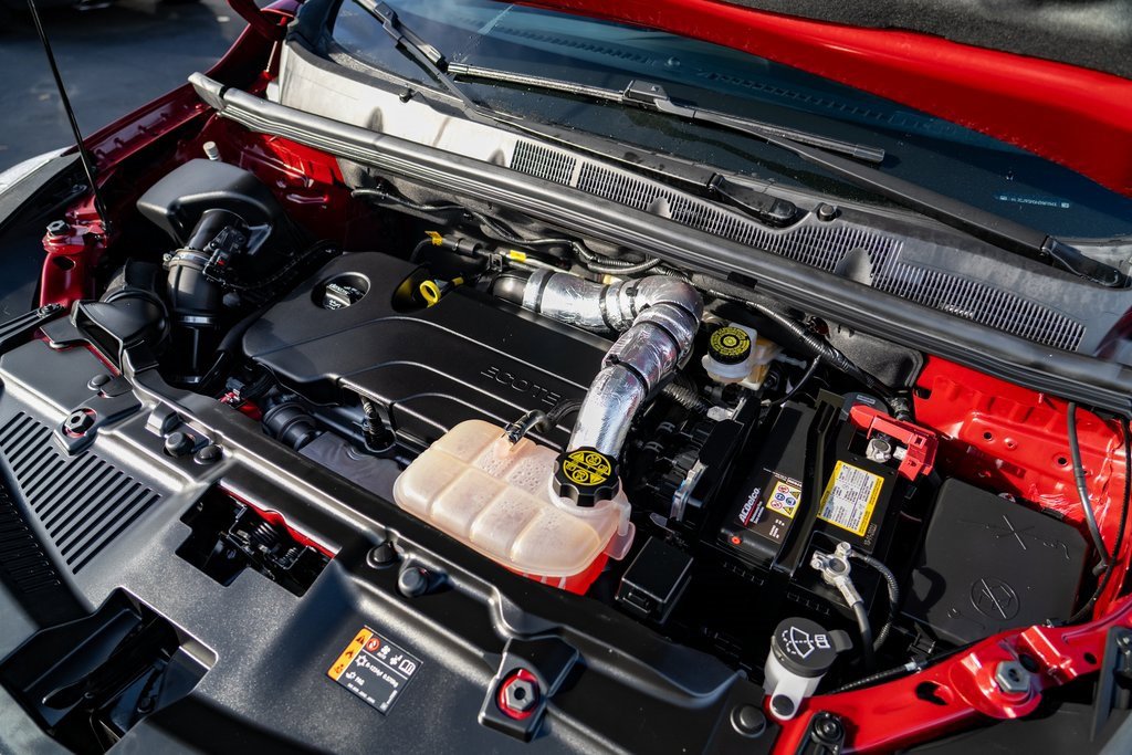 Used 2022 Chevrolet Trax LT w/ LT Convenience Package image 27