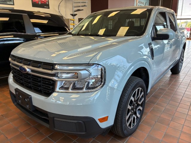 Used 2023 Ford Maverick Lariat FWD image 8