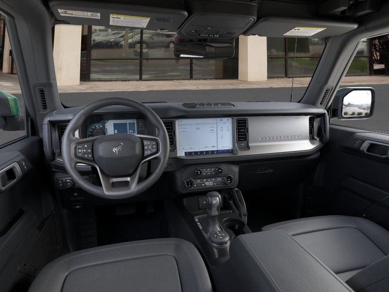 New 2025 Ford Bronco Outer Banks w/ Sasquatch Package AWD/4WD image 8