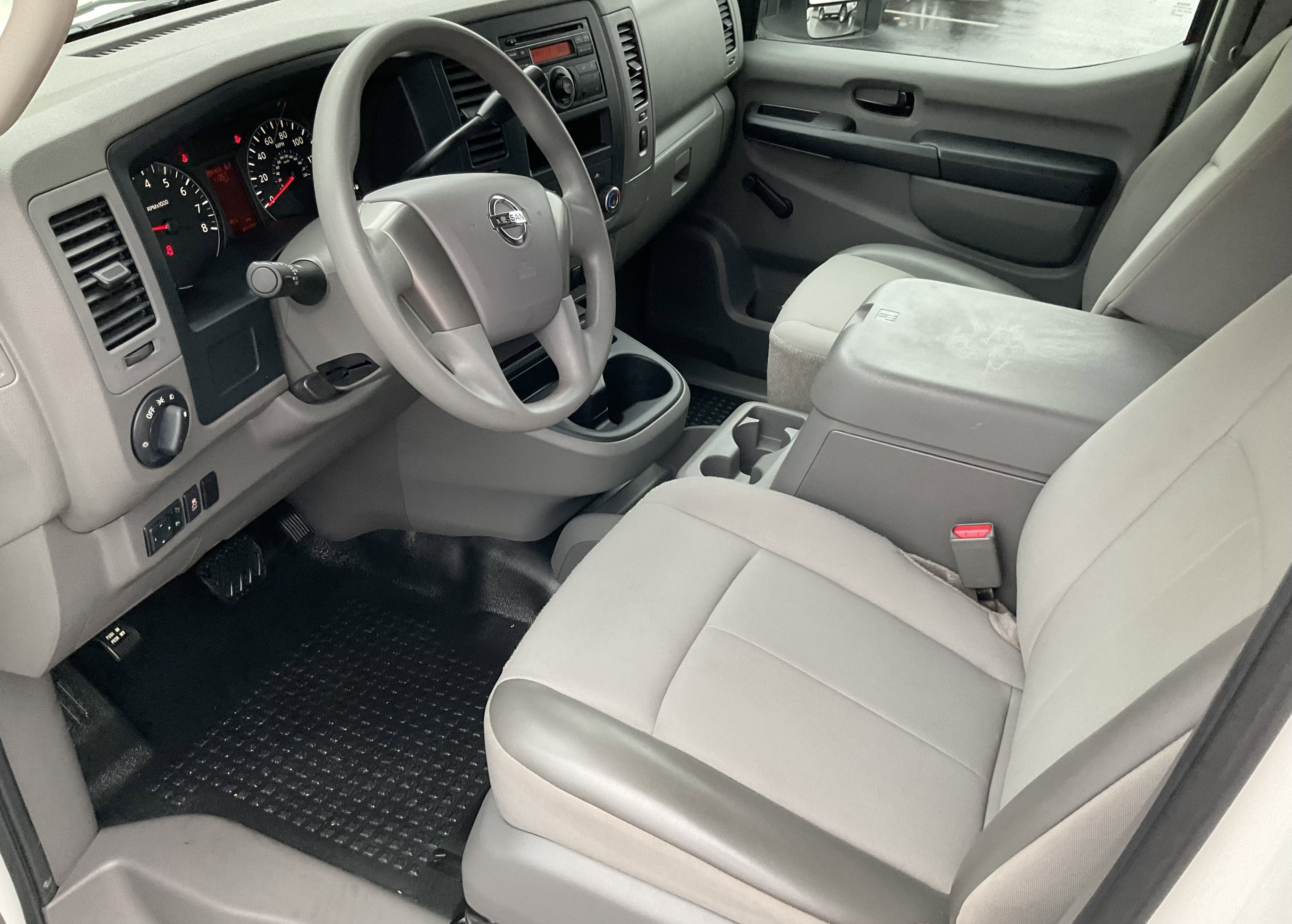 Used 2012 Nissan NV 2500 S w/ Side Curtain Airbag Pkg image 17