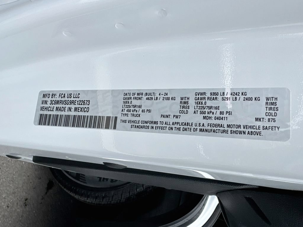 Used 2024 RAM ProMaster 3500 w/ Convenience Group FWD image 22