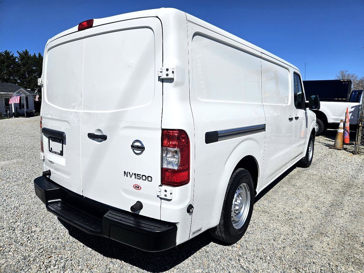 Used 2019 Nissan NV 1500 S image 5