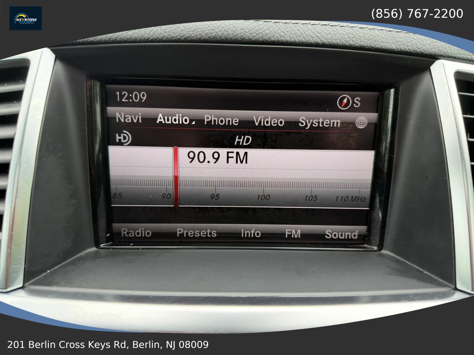 Used 2013 Mercedes-Benz GL 450 4MATIC image 31