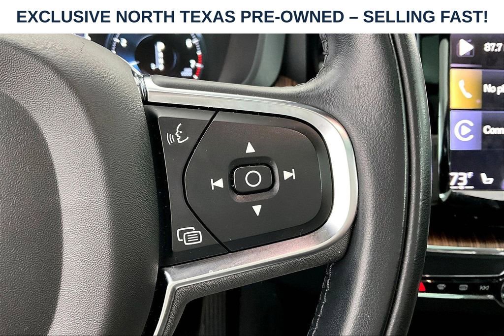 Used 2021 Volvo XC60 T5 Momentum w/ Premium Package FWD image 27