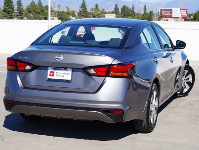Used 2024 Nissan Altima 2.5 S image 7