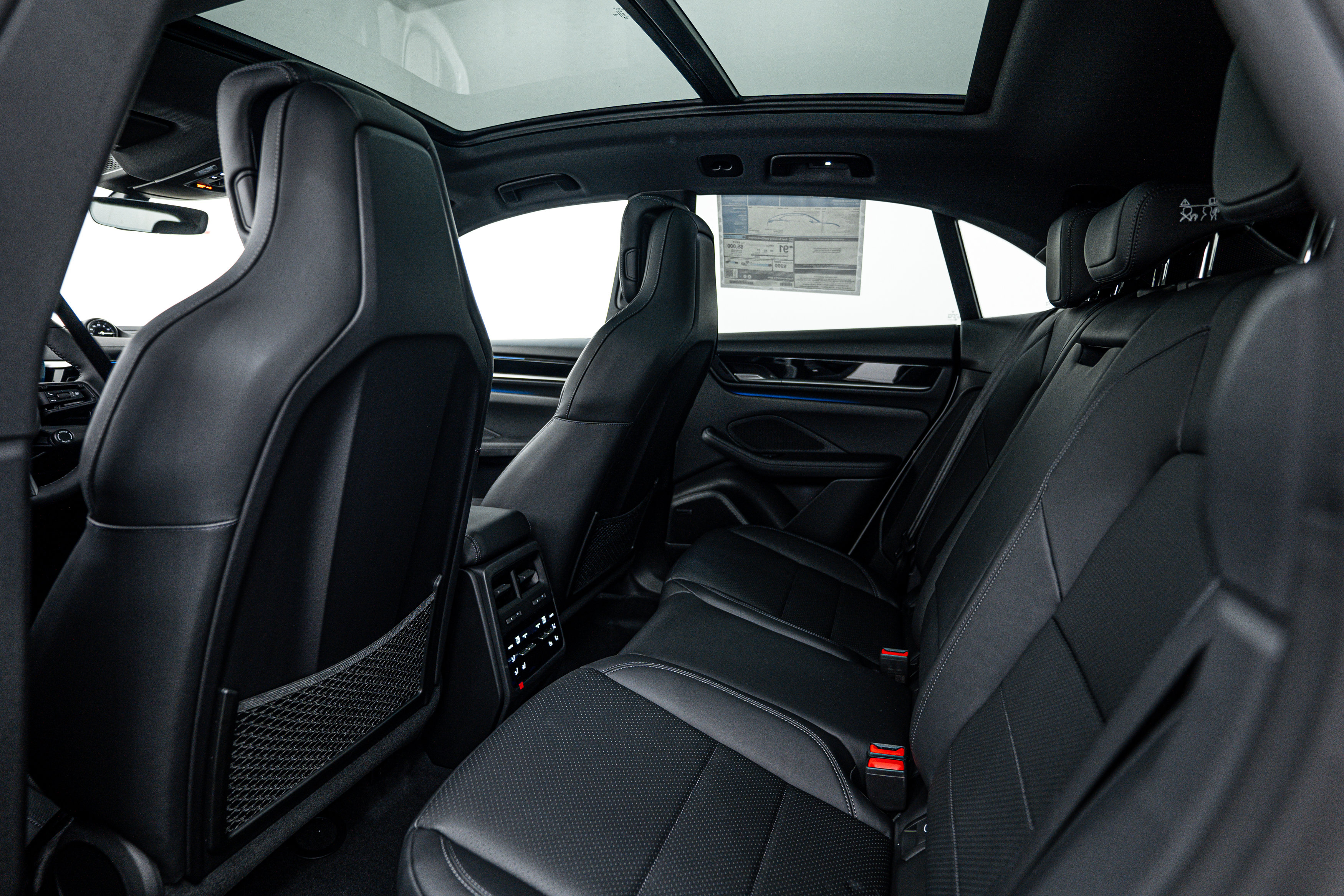 New 2025 Porsche Macan 4S Electric image 24