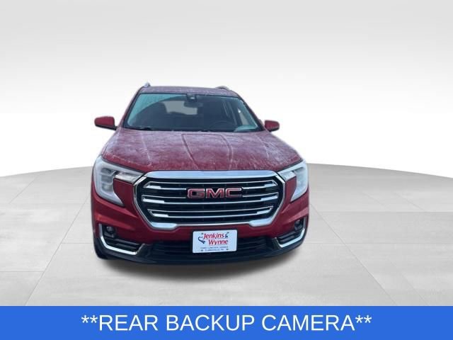 Used 2024 GMC Terrain SLT w/ LPO, Cargo Package image 9