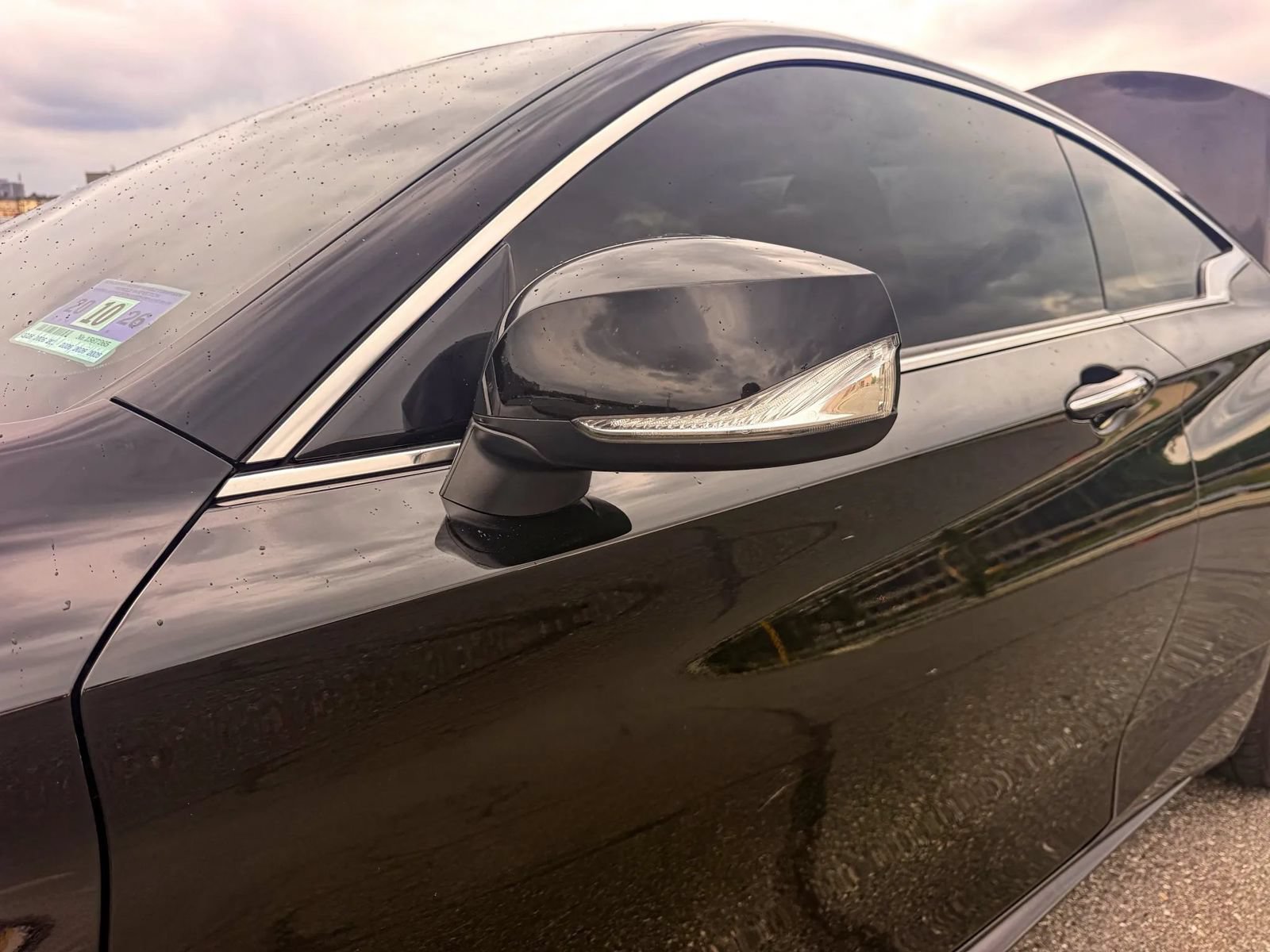 Used 2018 INFINITI Q60 3.0t Luxe AWD/4WD image 34