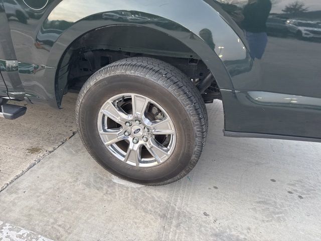 Used 2016 Ford F150 XLT w/ Equipment Group 302A Luxury image 13