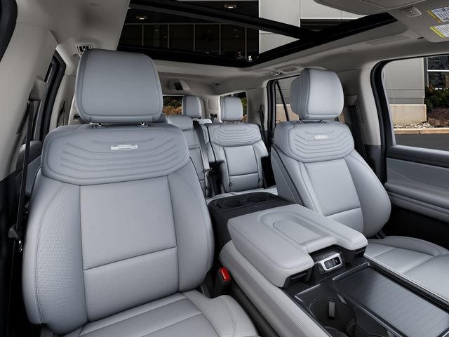 New 2027 Ford Expedition Platinum w/ Platinum Ultimate Package AWD/4WD image 24