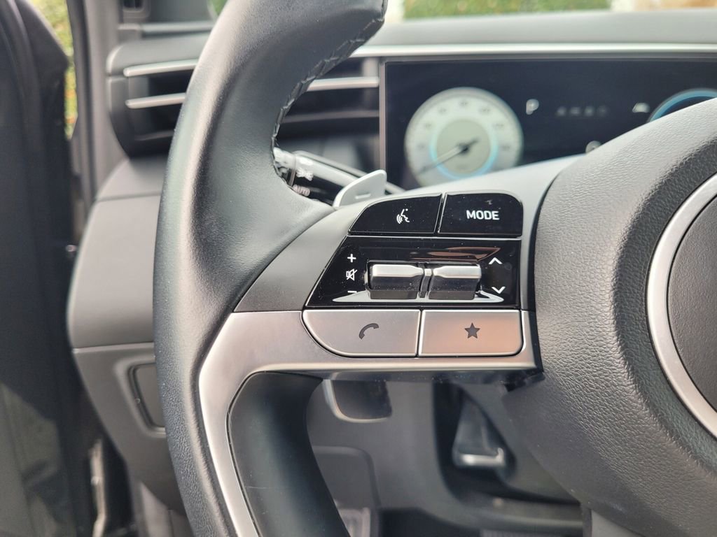 Used 2022 Hyundai Santa Cruz SEL Premium image 23